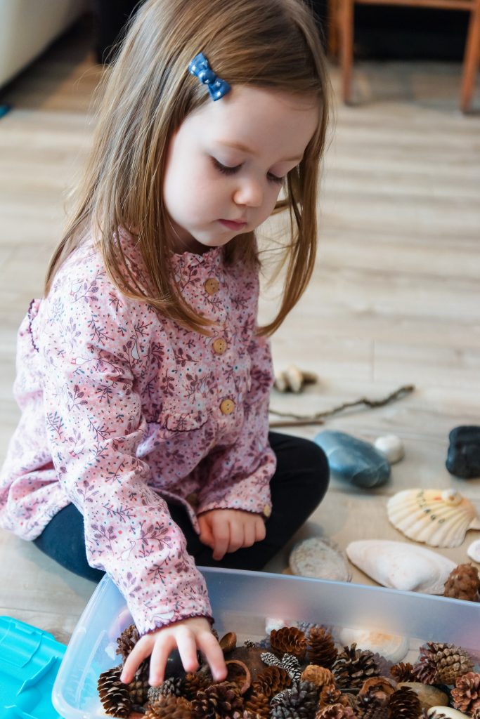 Loose parts play